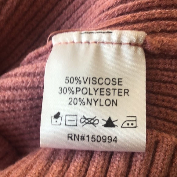 BELLDINI/ NWT/ spring / winter/ fall / chunky turtleneck sexy sweater / XL - Picture 11 of 12